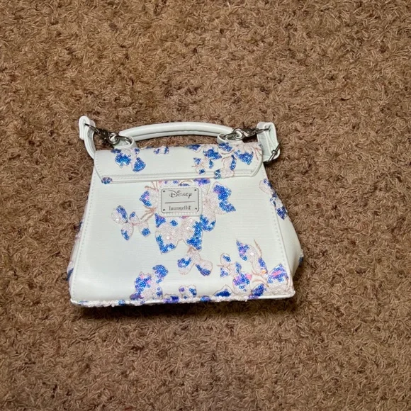 Disney Loungefly – Alice in Wonderland Sequined Crossbody Bag - Picture 4 of 7